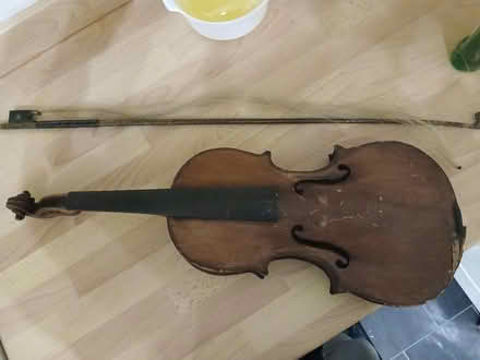 Photo of free Violin (Hillsborough S6) #1