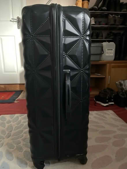 Photo of free Extra large suitcase (Shelton SY3) #4