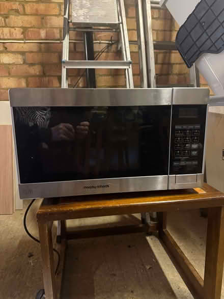 Photo of free working mirocwave (St Stephens AL3) #1