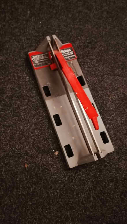 Photo of free Wickes Tile Cutter (Alstone GL51) #1