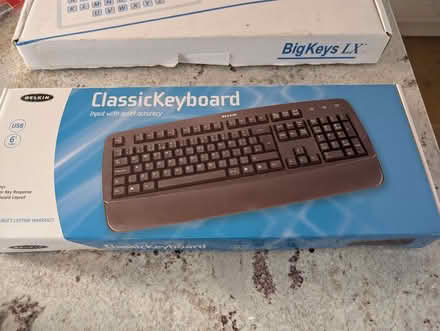 Photo of free Computer Keyboards (Diddlebury SY7) #1
