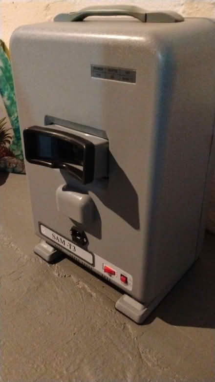 Photo of free BWW Sam Machine NO CASE (Hawthorne) #2