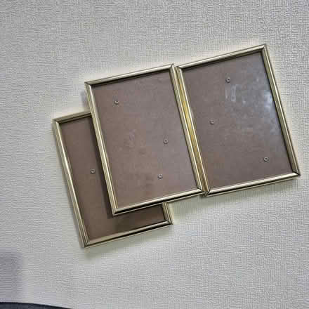 Photo of free Photo frame (Boggart hill LS14) #1