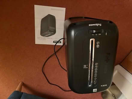 Photo of free Fellowes 22l Paper Shredder (Sonning RG4) #1