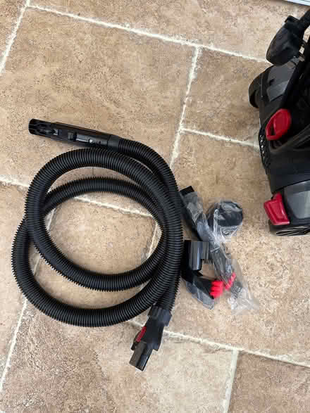 Photo of free Bissell carpet cleaner (Salvington bn13) #4