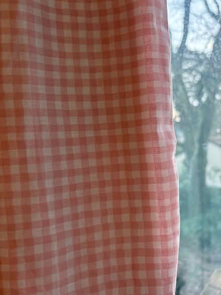 Photo of free Pink & White checked curtains x2 (West Moors BH22) #2