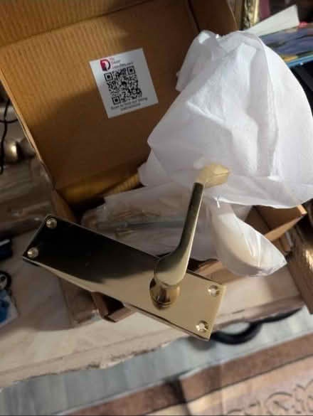 Photo of free Door and 2 gold handles (PO19) #3