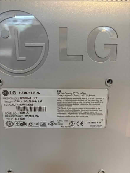 Photo of free flat screen PC monitor (Washington RH20) #3