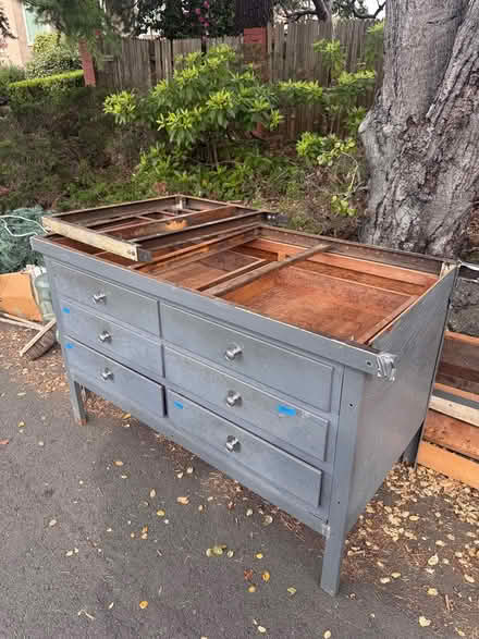 Photo of free Curb Alert- Large Workbench (Oakland) #1