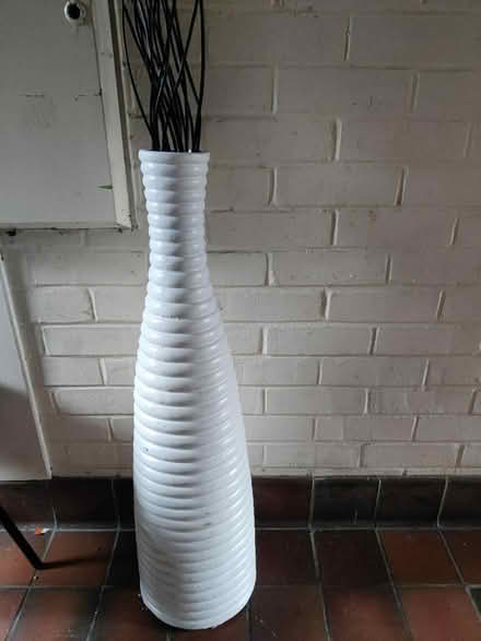 Photo of free Large vase and branches (Norwich NR5) #1