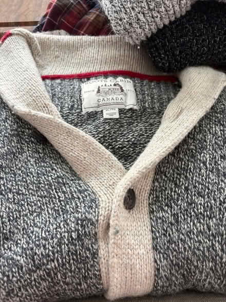 Photo of free Men’s Sweaters XL (Kanata Lakes) #3