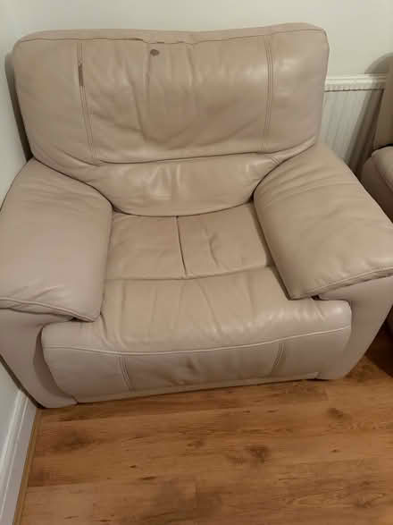 Photo of free White leather sofa (High Wycombe HP12) #4