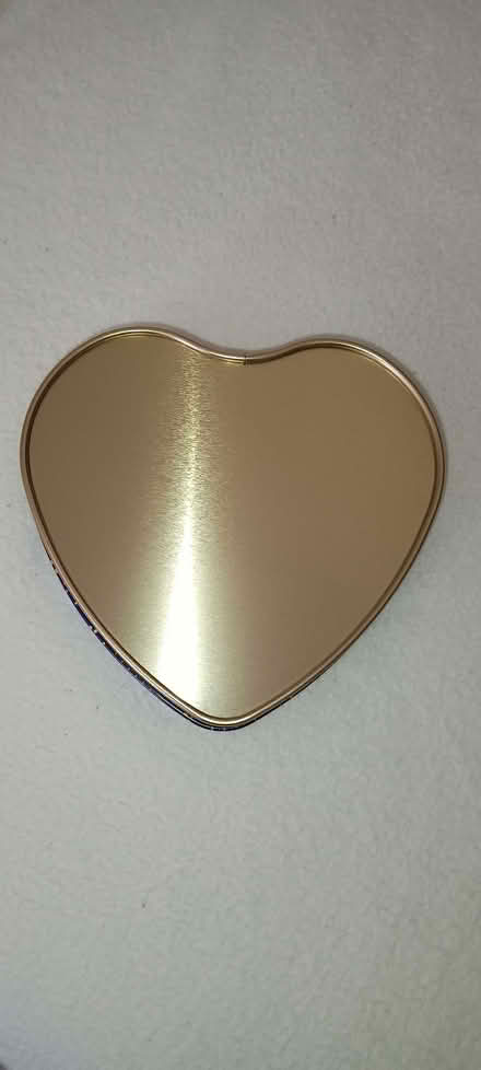 Photo of free Heart Shaped Tin (Thornhill CF14) #2
