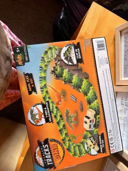 Photo of free Dino Jurassic Adventure Track Set (Hemel Hempstead HP2) #2