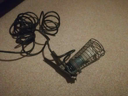 Photo of free Clip on light (BS30) #1