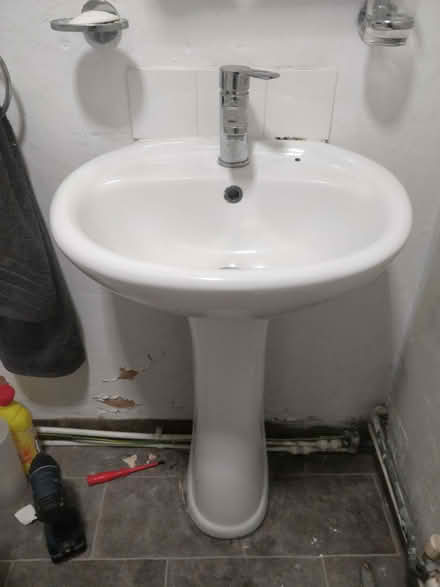 Photo of free Toilet, wash basin and curved shower screen (Pontypridd CF37) #3