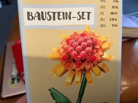 Photo of free Unused Lego-type flowers (Ipswich IP1) #1