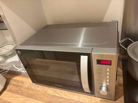 Photo of free Kenwood Microwave (Gateway south LS9) #2