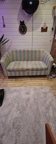 Photo of free 2 seater like new ,free collect from wr24se (Colletts Green WR2) #1