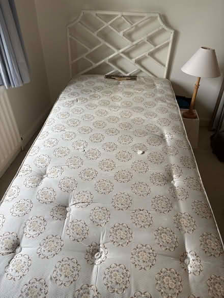 Photo of free Good single mattress and base (Radlett WD7) #1