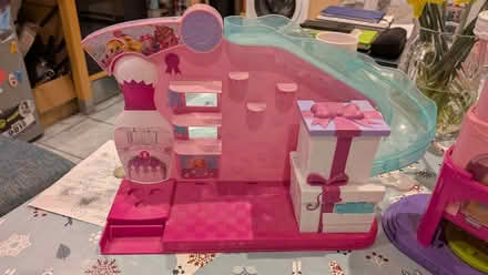 Photo of free Shopkins 'Tall Mall's toy (Knighton LE2) #3