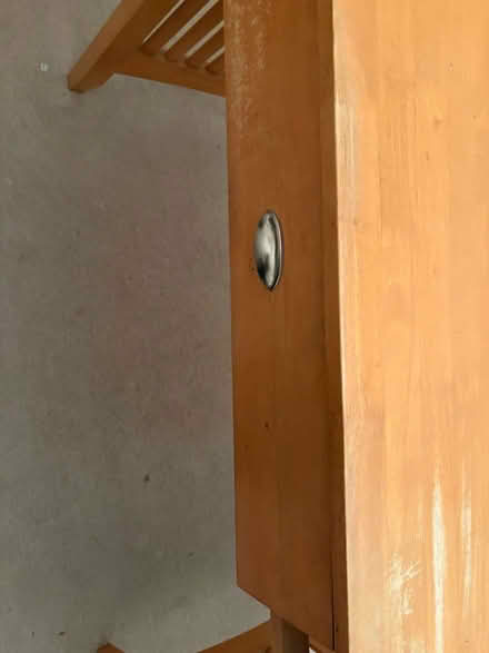 Photo of free Office desk (Dulwich SE21) #3