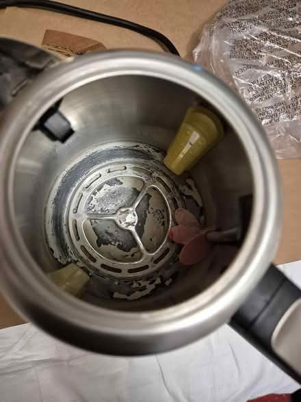 Photo of free Russell Hobbs Kettle broken lidflip (BH9, Muscliff, Bournemouth) #3