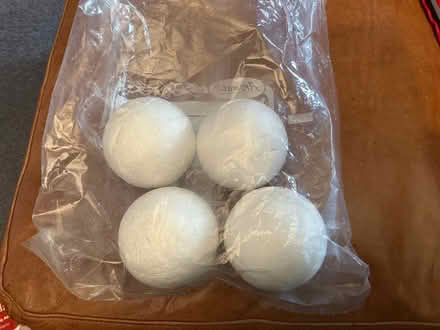 Photo of free 4 polystyrene balls (Ipswich IP1) #1