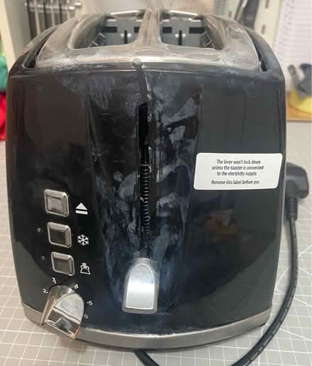 Photo of free RussellHobbs Toaster handle broken (Ladywood B16) #1