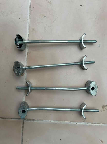 Photo of free worktop connectors (Botley OX2) #1