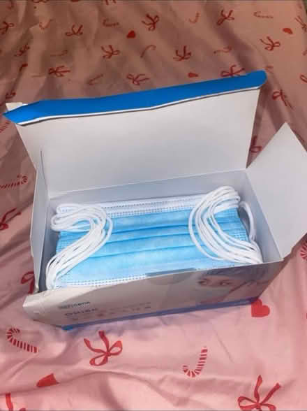 Photo of free Disposable Surgical Masks (Eynsham, OX29) #1