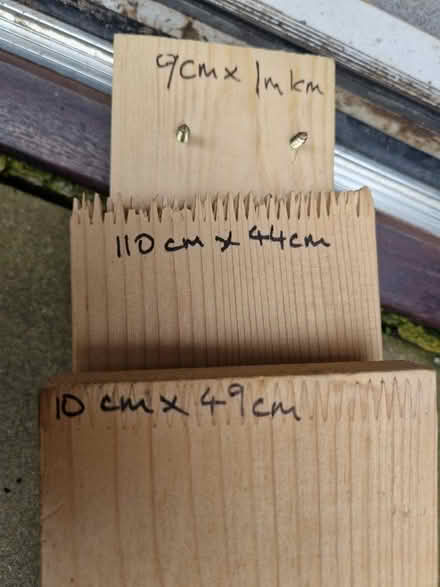 Photo of free Pine short wood slat & shorter bits (Wigmore HR6) #2