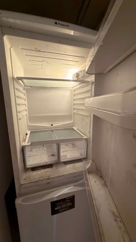 Photo of free Fridge (Southfields SW18) #2
