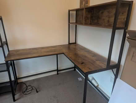 Photo of free Desk (SE4 1QJ) #1