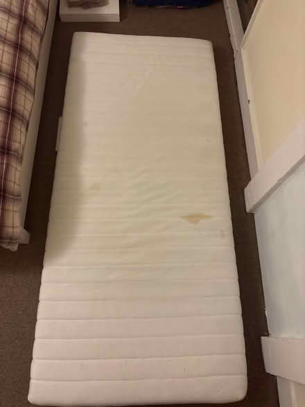 Photo of free Single IKEA mattress 90x200 (St. Clement’s OX41) #1