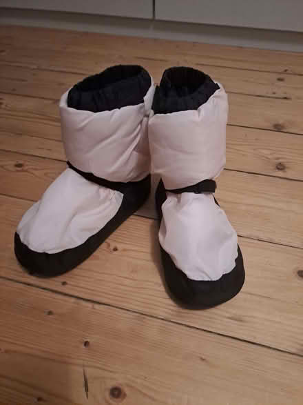 Photo of free Bloch girls dance warm up booties (Cubbington CV32) #2
