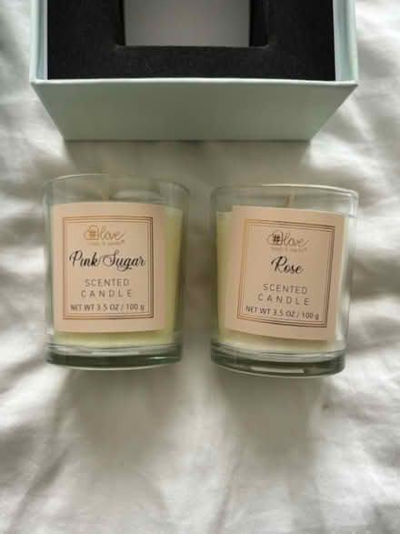 Photo of free X2 scented candles in gift box (Bs15 4ub) #1