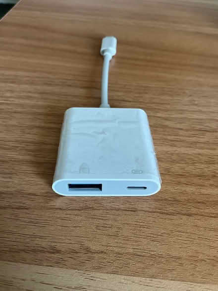 Photo of free Lighting to USB cable adapter (32832) #2