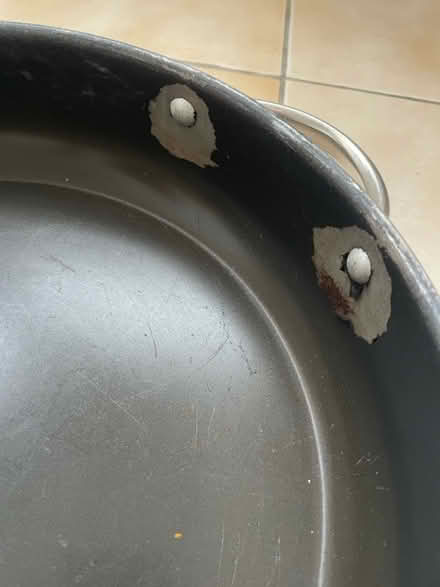 Photo of free 30cm Vinniers Pot (New Malden/SW20) #3