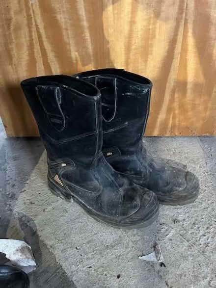 Photo of free work boots (West Bergholt CO6) #1