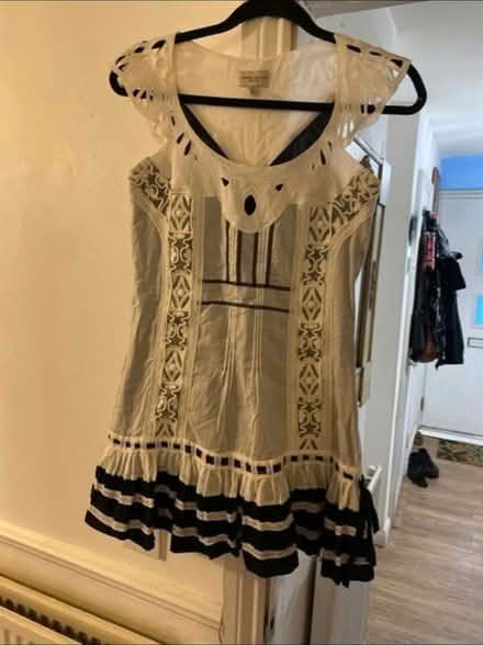 Photo of free Karen Millen Dress 👗 (Cheshunt En8) #1