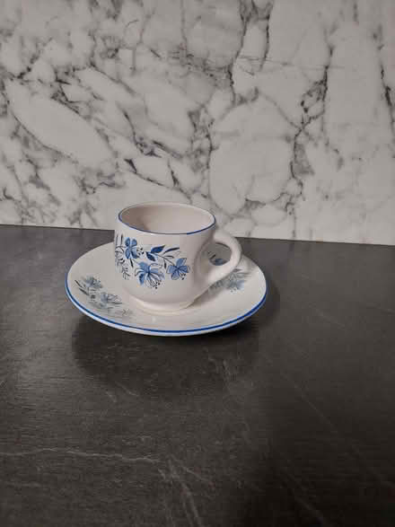 Photo of free Cups and saucers (Deepdale PR1) #3