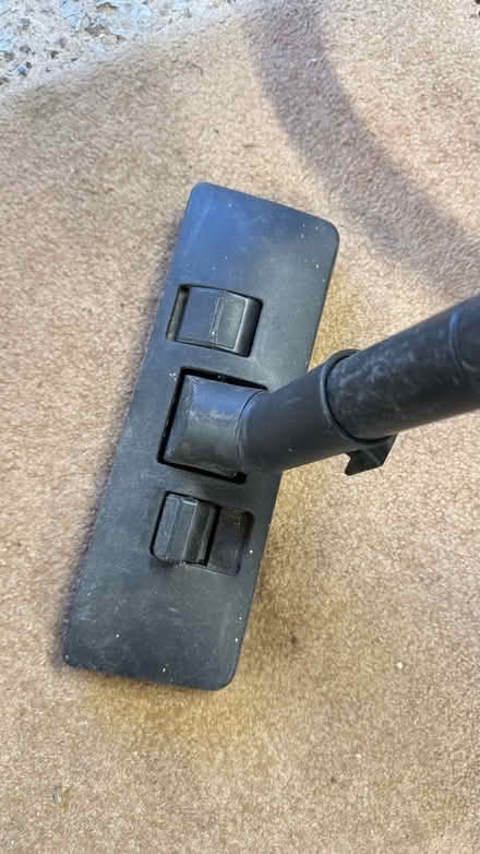 Photo of free Bagless vacuum cleaner (Boroughbridge YO51) #4