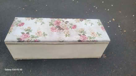 Photo of free 2 x ottomans (Trench TF2) #4