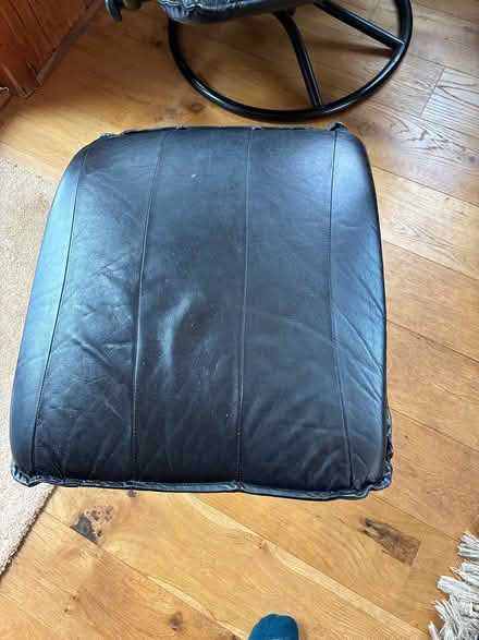 Photo of free Recliner chair+ottoman (Kanata South) #3