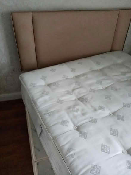 Photo of free Small double 3/4 divan + mattress (WA5) #2