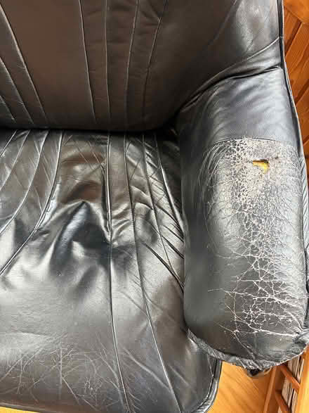 Photo of free Recliner chair+ottoman (Kanata South) #2