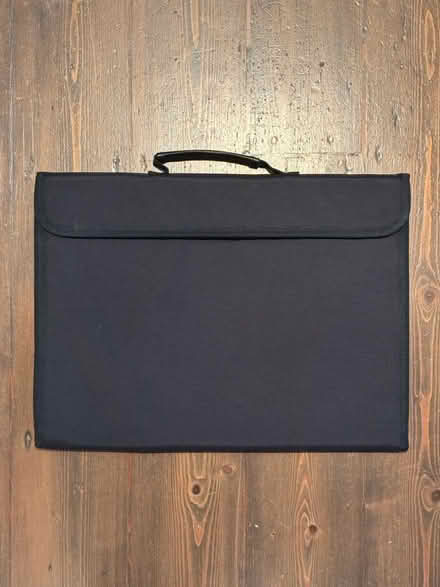 Photo of free Laptop sun shade (Winchester SO22) #3