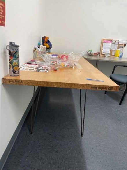 Photo of free Large Table (Lynnwood) #2