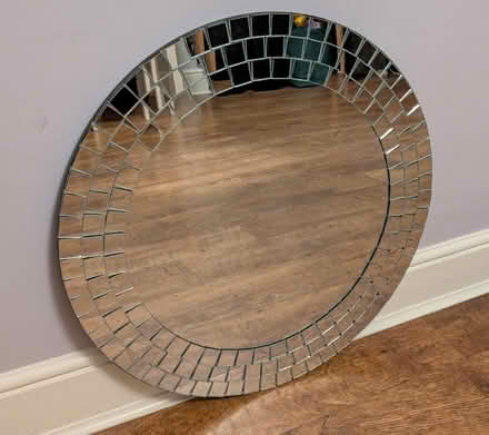 Photo of free Round Mirror (Reading West RG1) #1